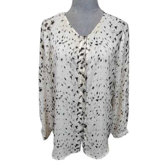 Violet + Claire Womens Large Animal Print Blouse Cream Brown Hidden Button Top - Picture 1 of 8